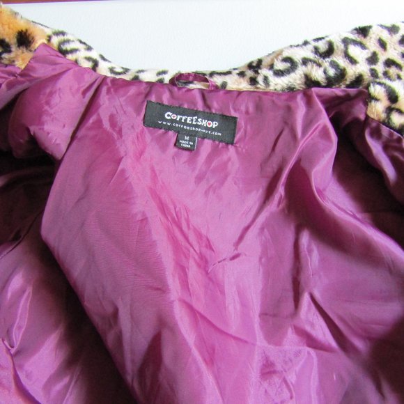 Coffeeshop NYC Leopard Fuzzy Jacket/Coat - Picture 4 of 8